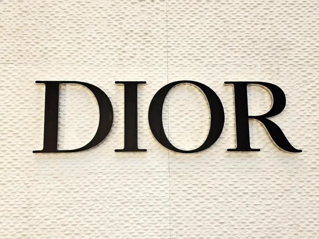 Dior: